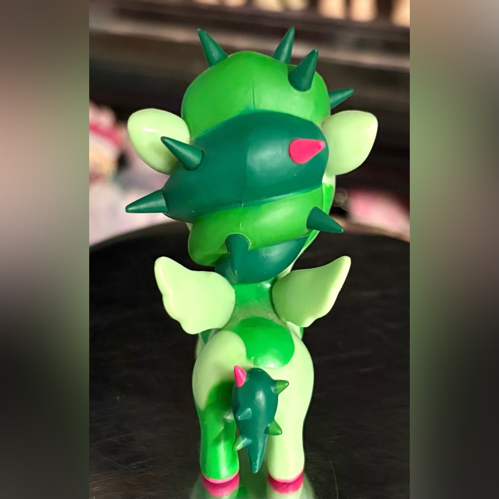 Tokidoki Yuma Unicorno Series 4 Collectible Art Figure - Picture 4 of 4